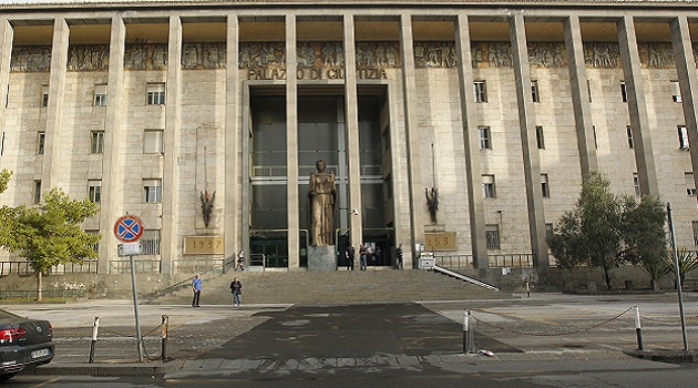 Tribunale Catania.jpg    